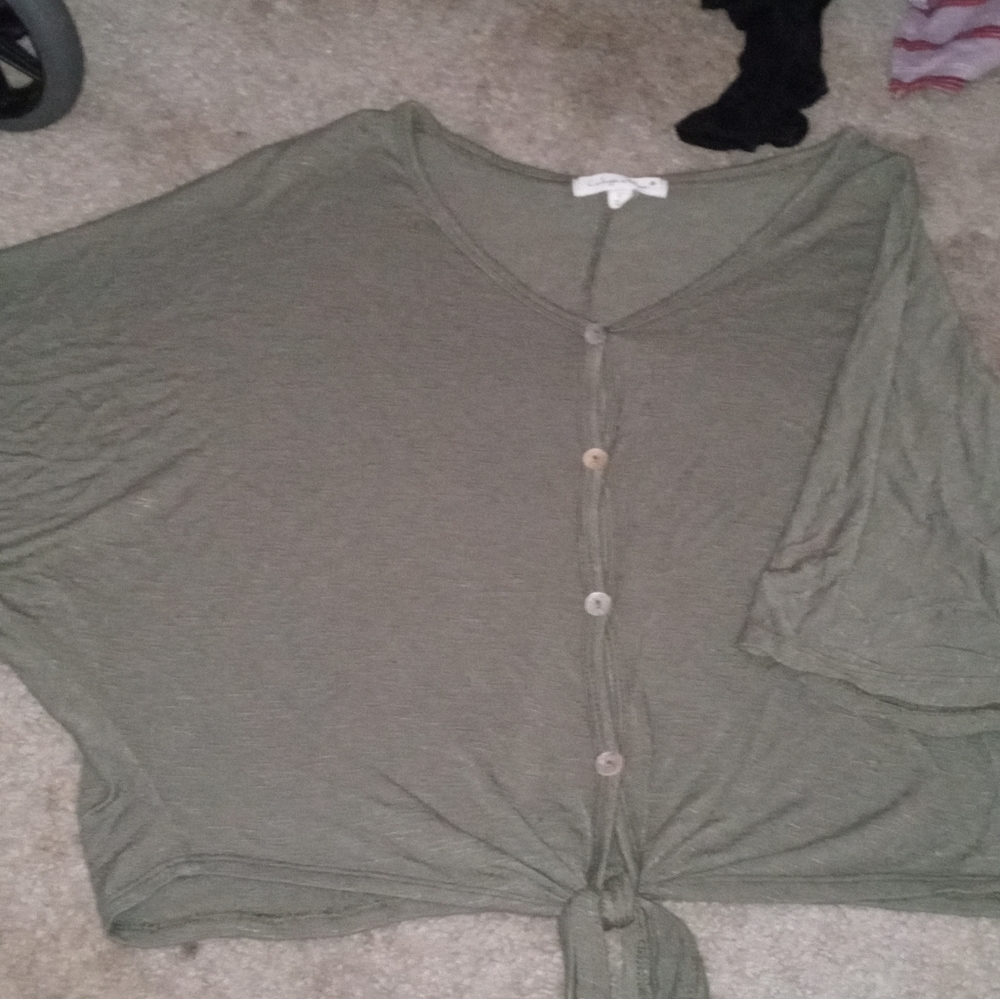Caleigh and clovers medium green crop top button up with tie